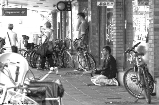 people_20130607_beggar1